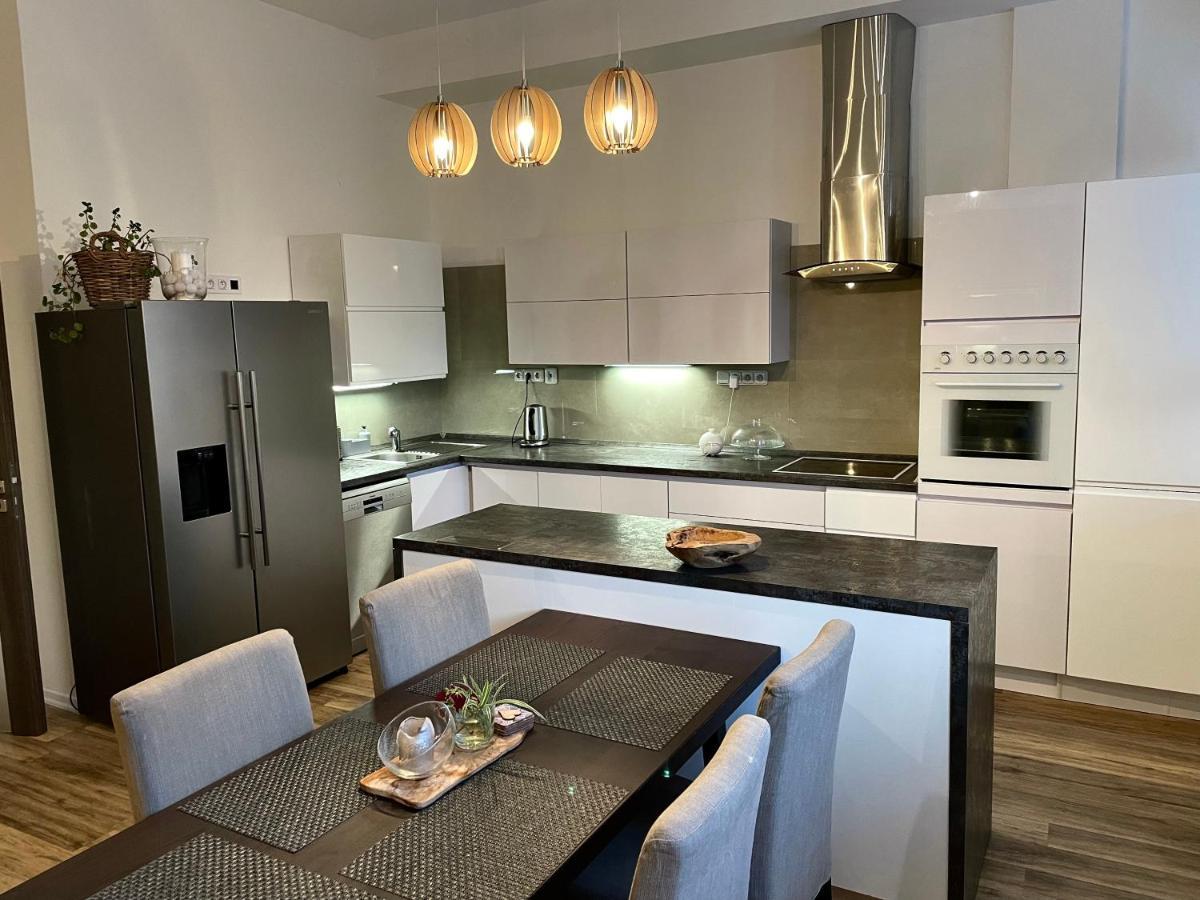Apartman Az Pro 8 Osob Humpolec Εξωτερικό φωτογραφία