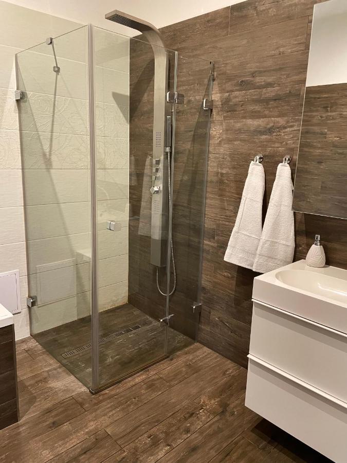Apartman Az Pro 8 Osob Humpolec Εξωτερικό φωτογραφία